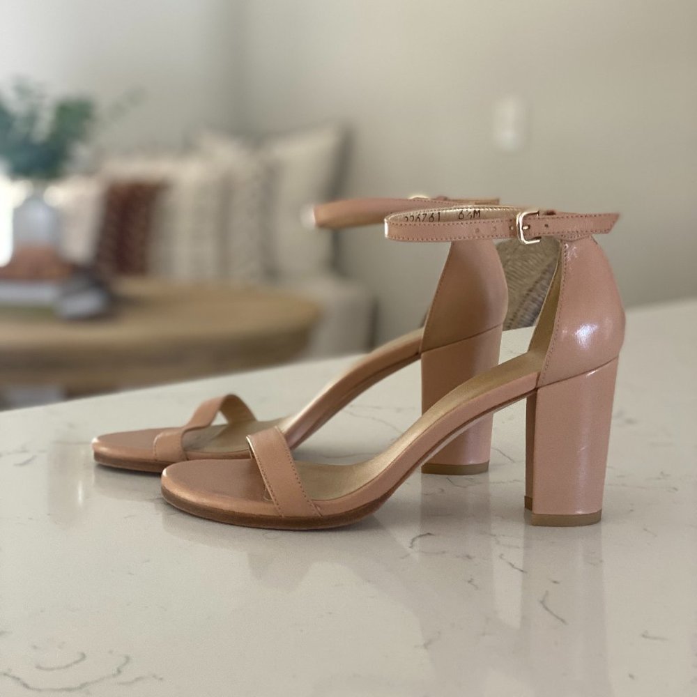 Stuart Weitzman Nearly Nude Bambina Nappa Sandal M 6.5